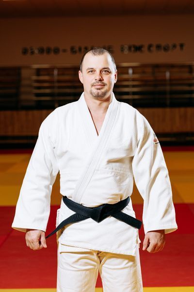 BUDOGI ADVANCED біле кімоно для дзюдо